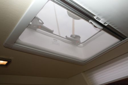 Revestimiento de PVC flexible DOMETIC para los modelos SkyScreen de superficie y SkyScreen empotrado