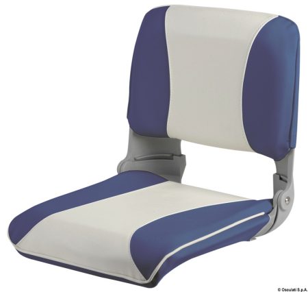Asiento con respaldo abatible y acolchado extraíble.