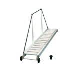 Pasarelas de aluminio con zancas de gran tamaño.