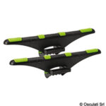 C-TUG es un carrito robusto y adecuado para todo tipo de terrenos. Diseño líder en el mercado. No requiere herramientas y se monta y desmonta en pocos segundos. Dimensionado para ser guardado en las escotillas de kayak. • Se desmonta en unos segundos. • Se adapta dentro de las escotillas. • Acolchado de goma en el casco • Montaje sin herramientas • Ruedas Kiwi antipinchazos con banda de rodadura de goma • Correa 2,8 m con hebilla de aluminio. • Soporte ajustable. • 5 años de garantía.